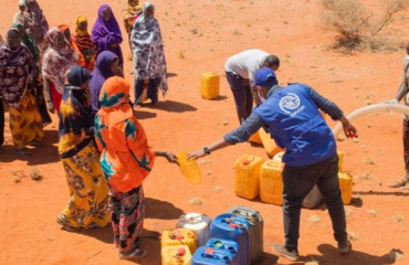 En Somalia, se coordinó el transporte de agua en camiones, la distribución de kits de higiene, y la construcción y rehabilitación de pozos de perforación en 2022/OIM-Ismail Osman